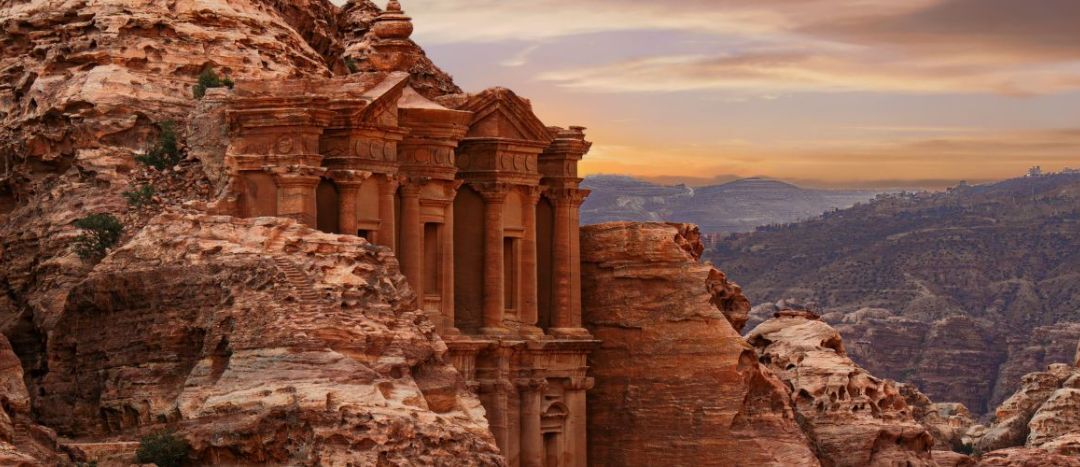 Jordan in Every Season: Choosing the Right Adventure